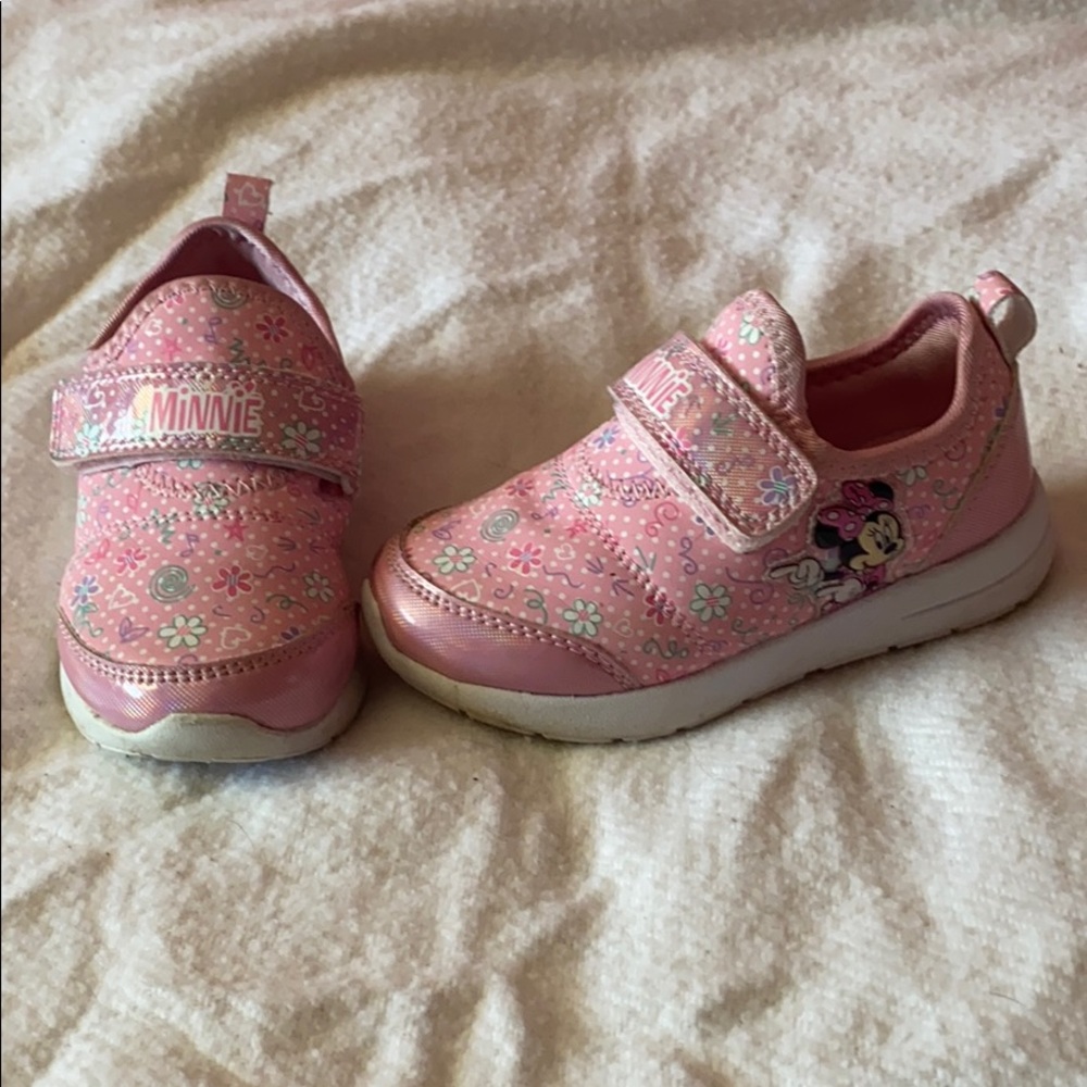 Minnie Mouse light up shoes